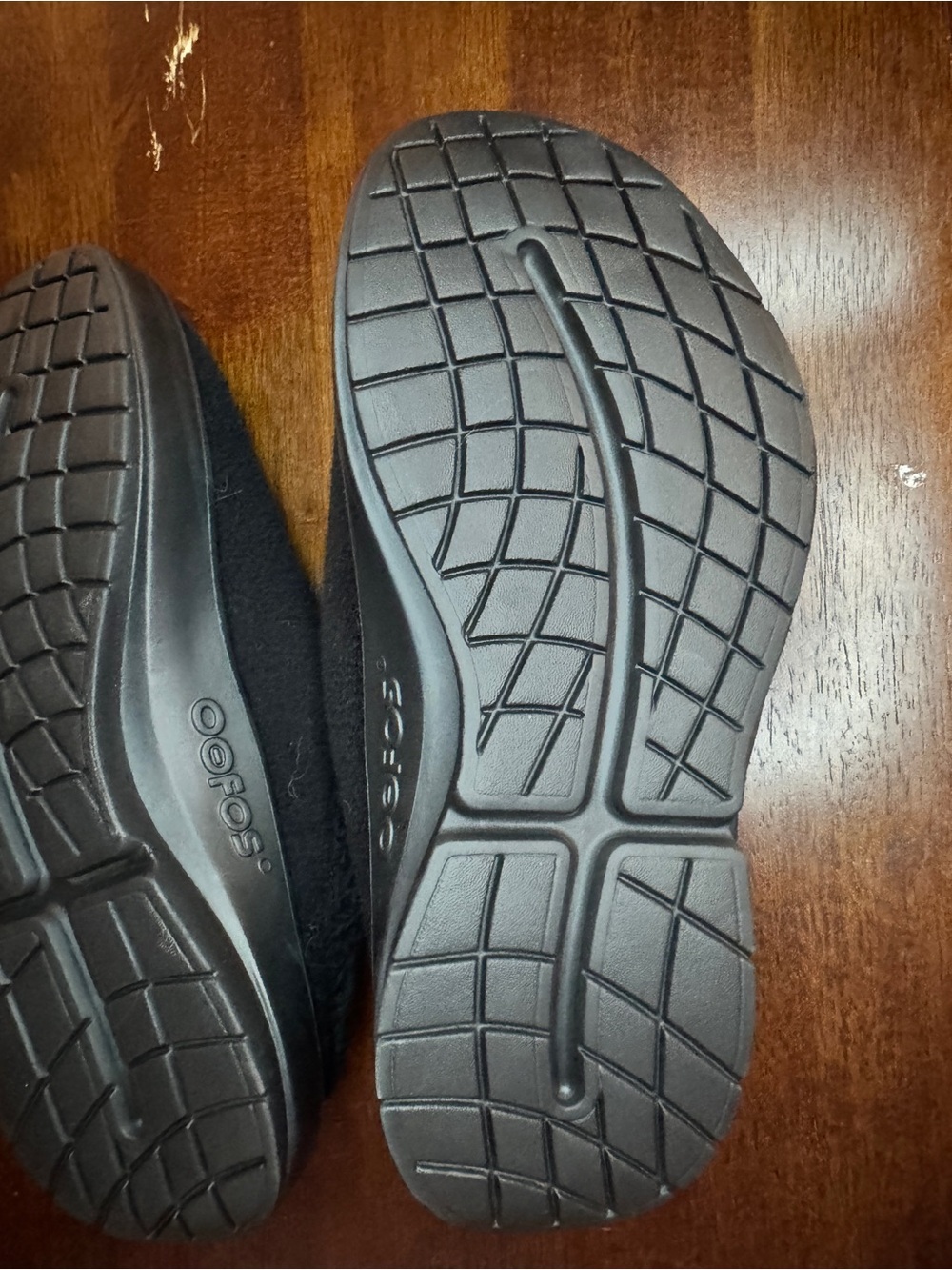 OOFOS OOcoozie Men’s 10 Mules Shoes Slides Sandals Slippers Slip Ons Black NEW - Picture 12 of 15